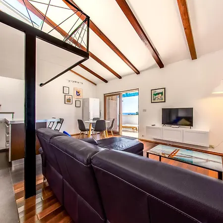 Appartamento Seaside Petar *