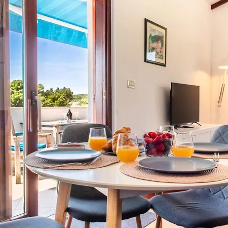 Seaside Petar Apartment *