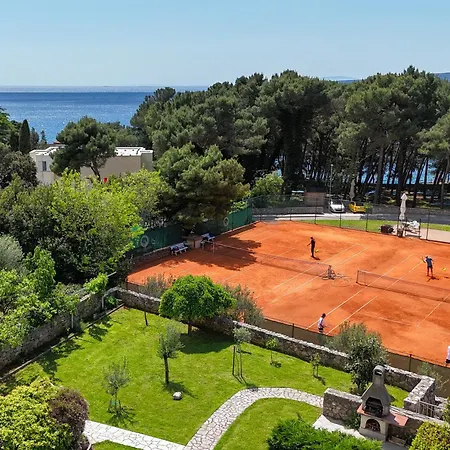Seaside Petar